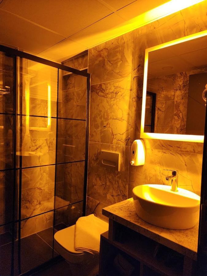 Talles Loft Hotel Izmir Exteriör bild